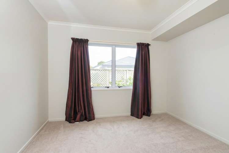 17/690 Gladstone Road Te Hapara_10