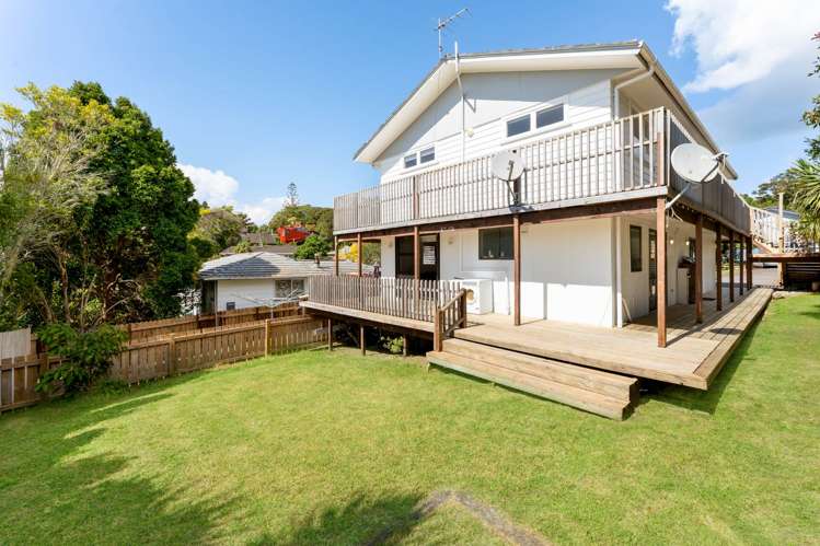17 Lemnos Place Titirangi_23