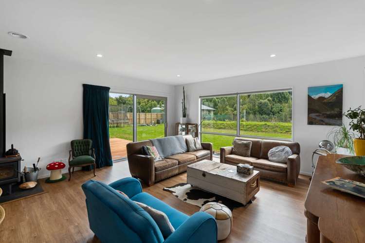 15 Railway Terrace Glentunnel_6