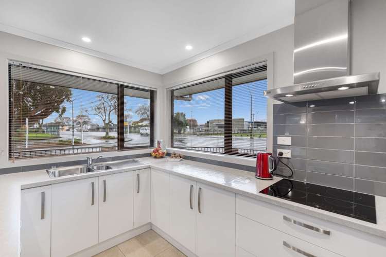 49 Cuba Street Takaro_11