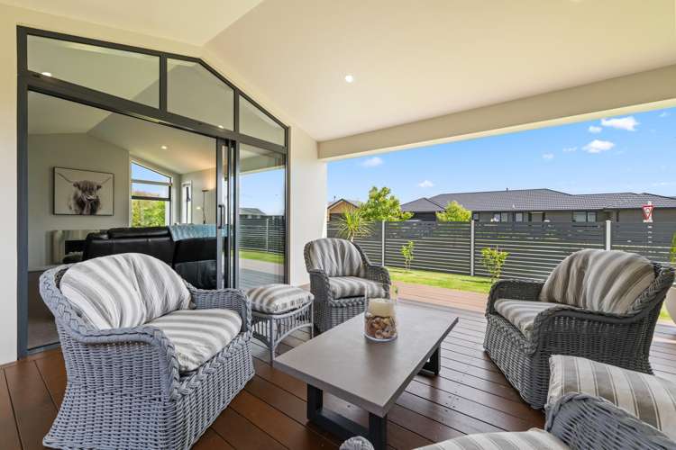 17 Rose Manor Drive Springlands_8