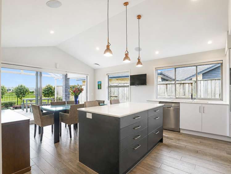 37 Harding Drive Papamoa_5