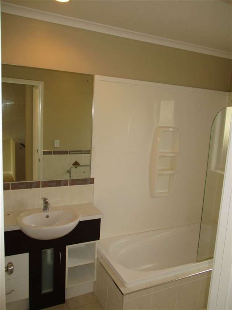 16 The Enclave Totara Heights_11