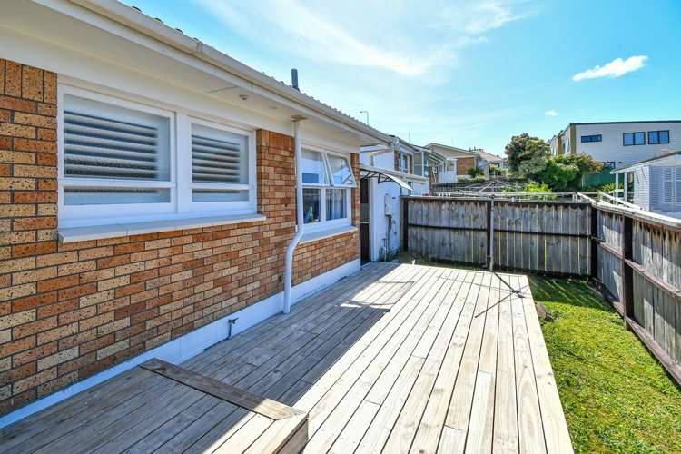 1/18 Duke Street Papakura_14