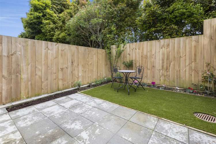 18 Tokai Place Glen Eden_9