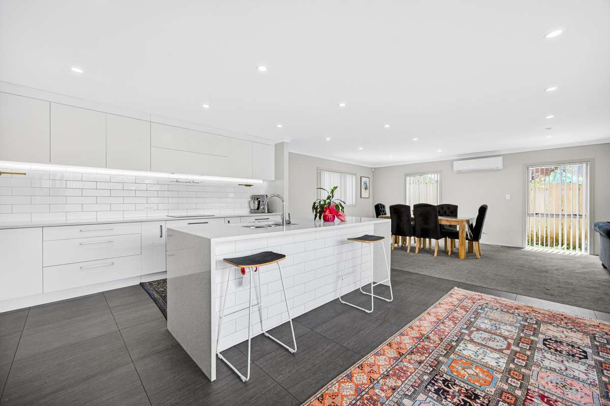 37 Riverglade Parkway_1