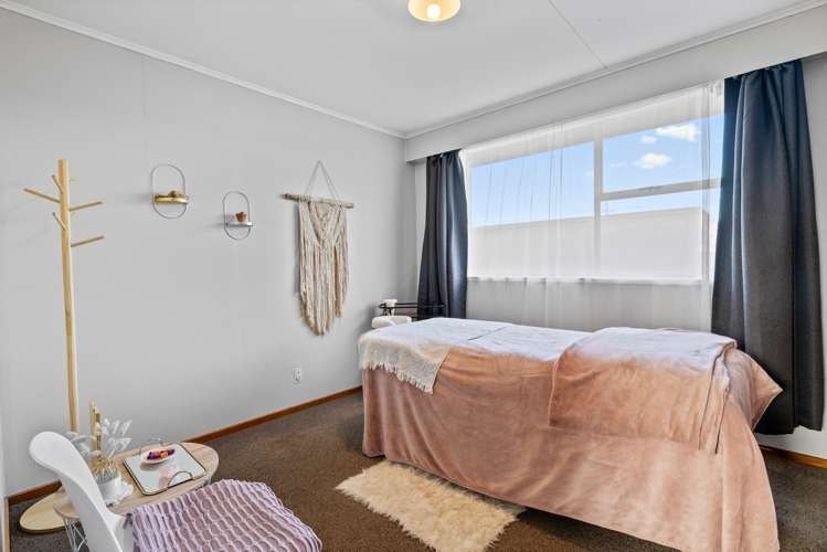 2 Kaka Street Gore_14