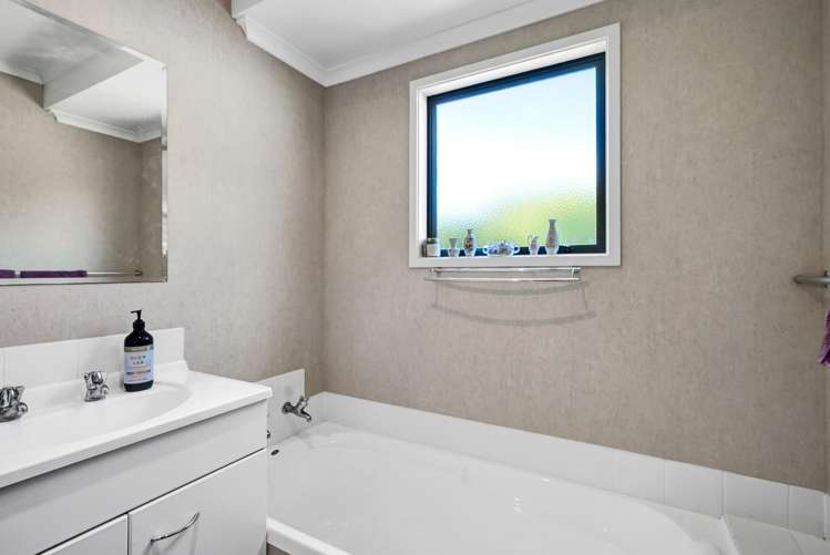 2 Kaipi Street Manaia_20