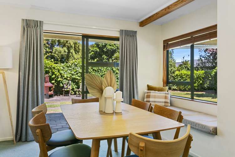 38 Arrowsmith Avenue Waipahihi_11