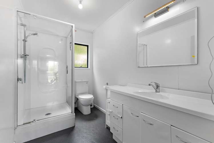 185 Access Road Kumeu_22