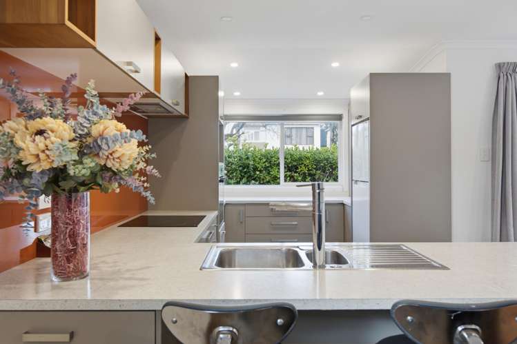 35 Hine Street New Plymouth Central_12