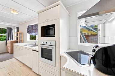 22 Karaka Street_4