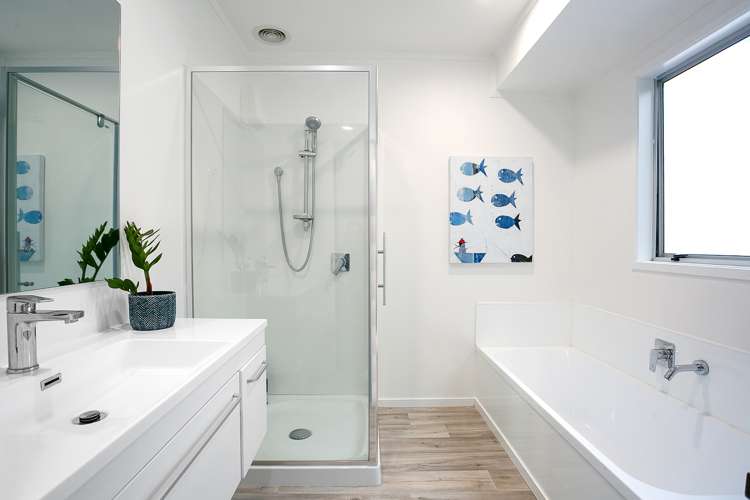 39 Sheridan Crescent Leamington_12