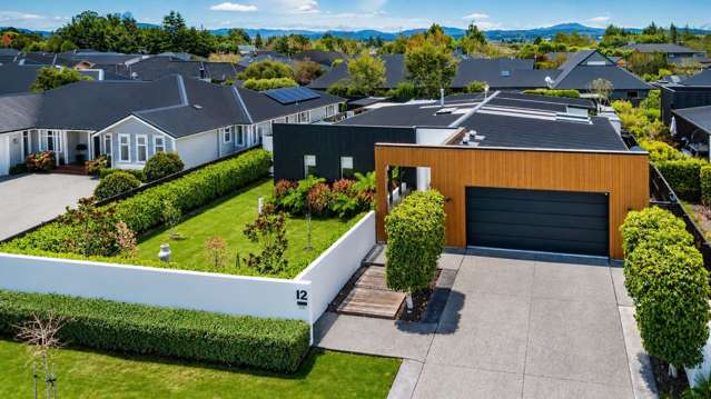 Luxury Meets Lifestyle - With 3 Car Garaging .