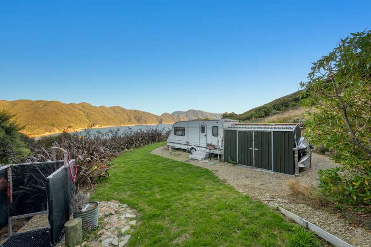 Lot 17 Onauku Bay Arapaoa Island_8