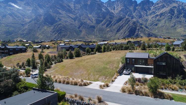 15 Rannoch Drive Jacks Point_11