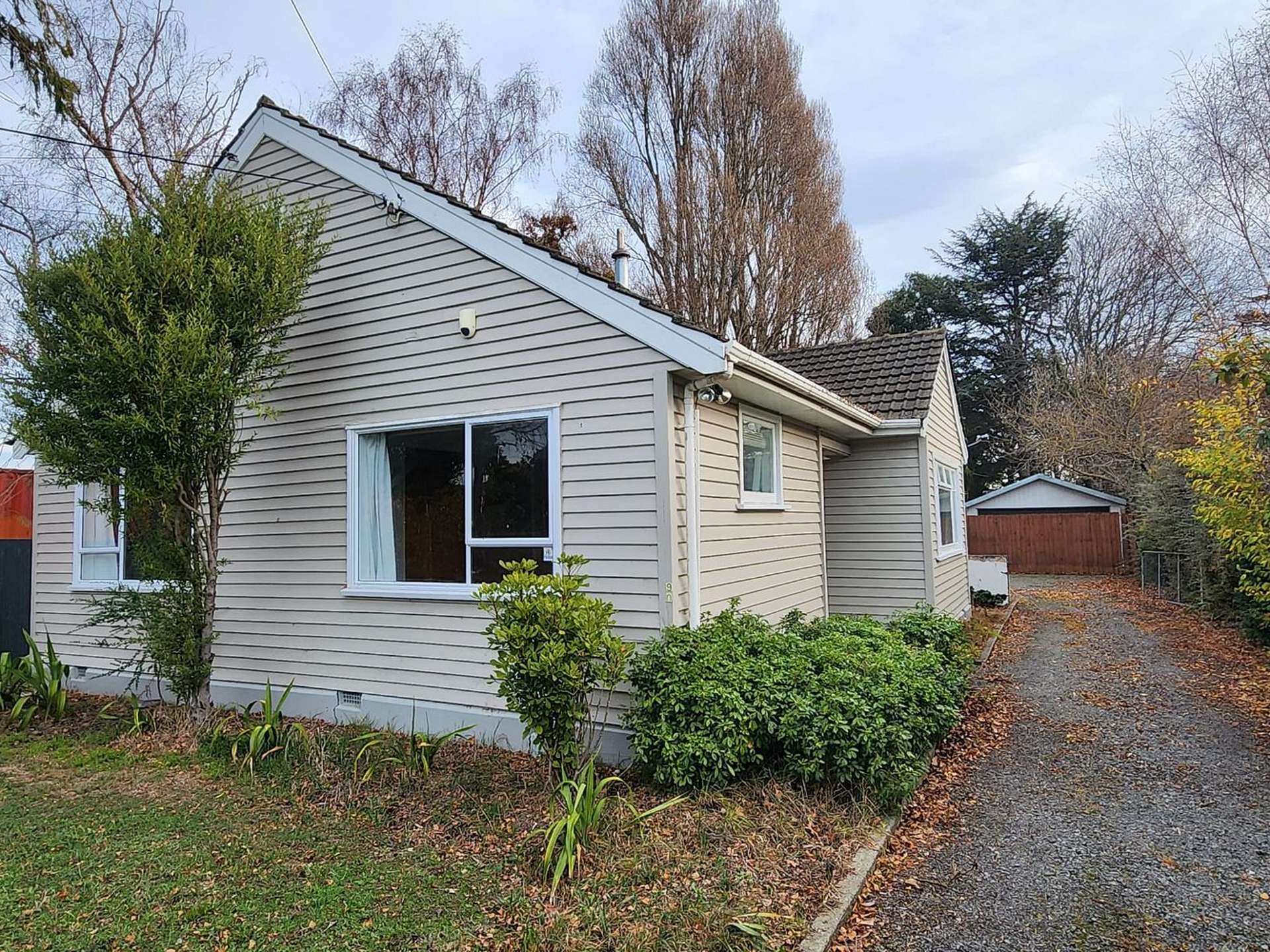 90 Cuffs Road Wainoni_0