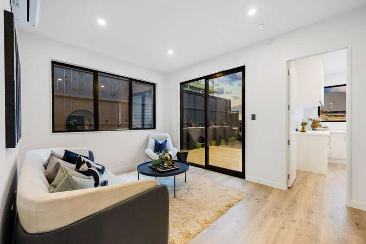 80 Parish Drive Milldale_17