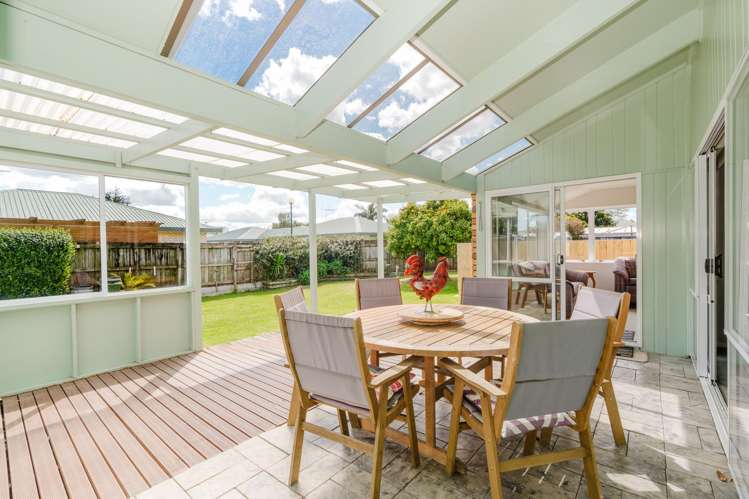 111 Cobham Drive Hamilton East_2