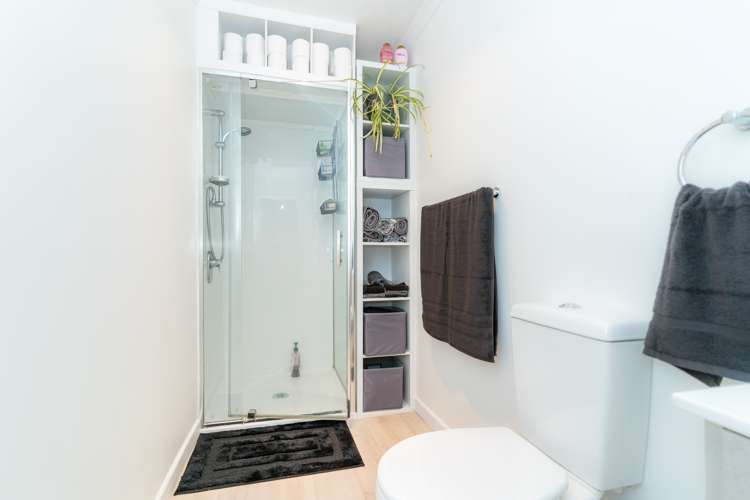 34 Baker Street Caversham_10