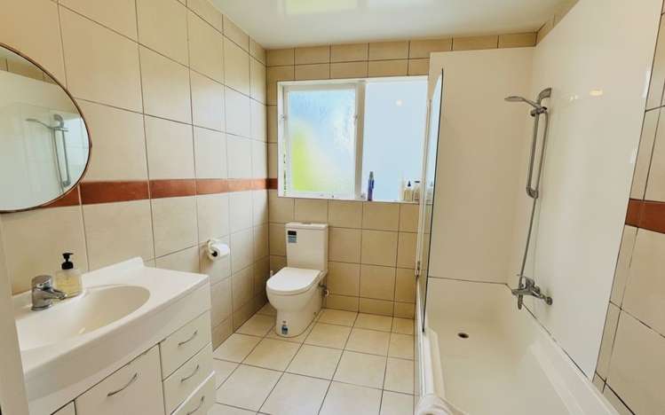 58 Wallace Street Mount Cook_10