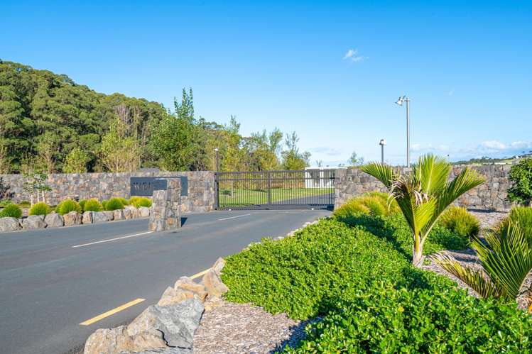 20 Ahumoana Road, Weiti Bay Okura_13