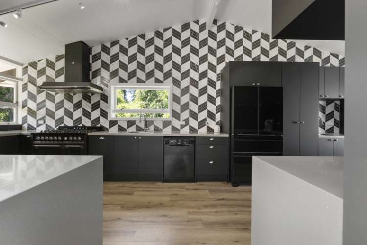 93 Golf Road Taumarunui_1