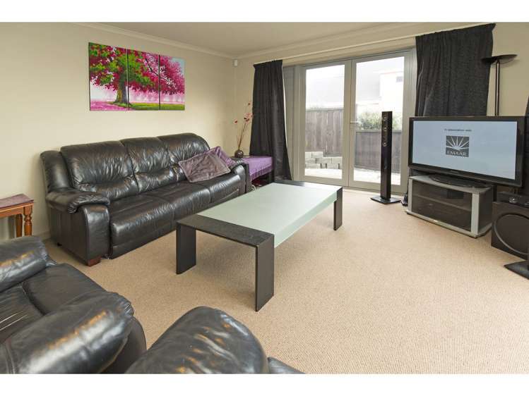 212 Alec Craig Way Gulf Harbour_9