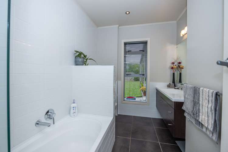 5 Jennifer Place Chartwell_19