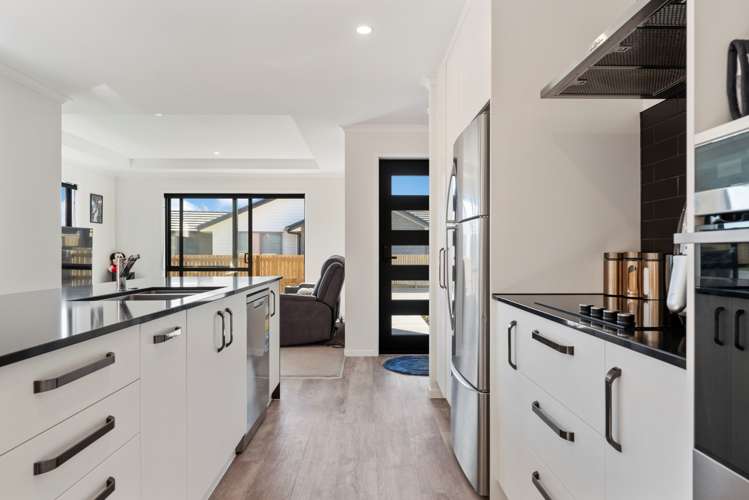 8 Friesian Way Papamoa_7