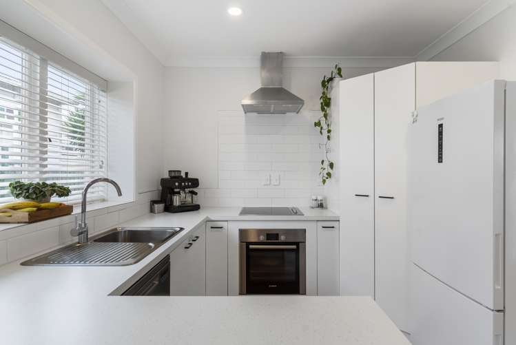 1/26 Queen Street Papakura_8