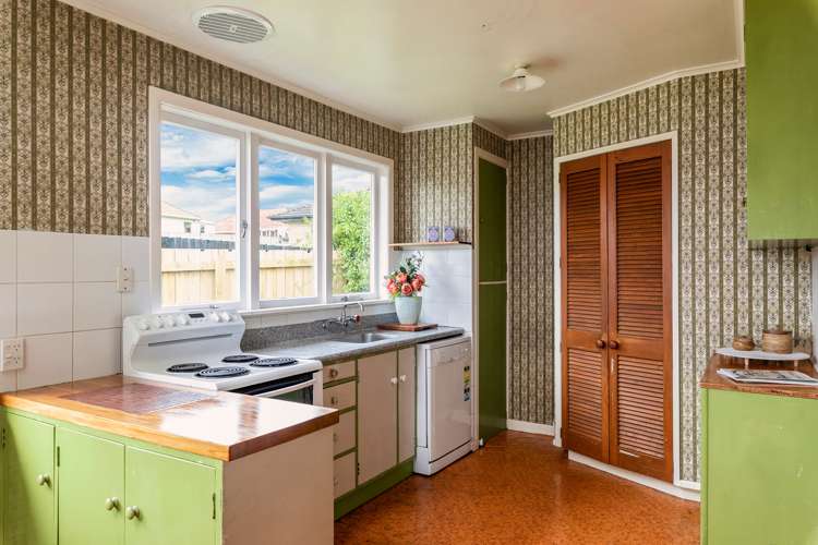 12 Kelkirk Street Kelston_12