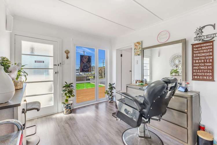 16 Alberta Road Glen Avon_24