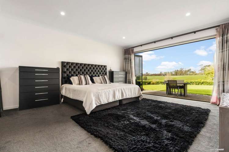 1115 Glenbrook Road Glenbrook_12