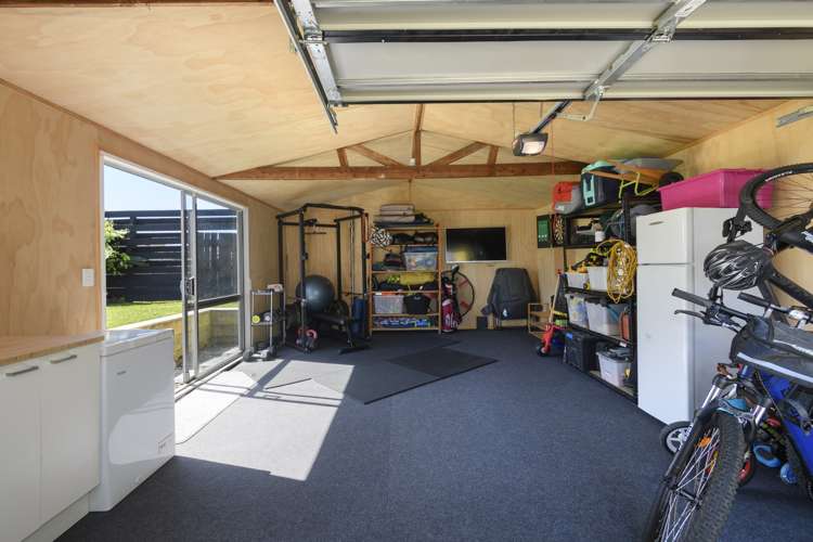 9 Sunset Crescent Maungatapu_23