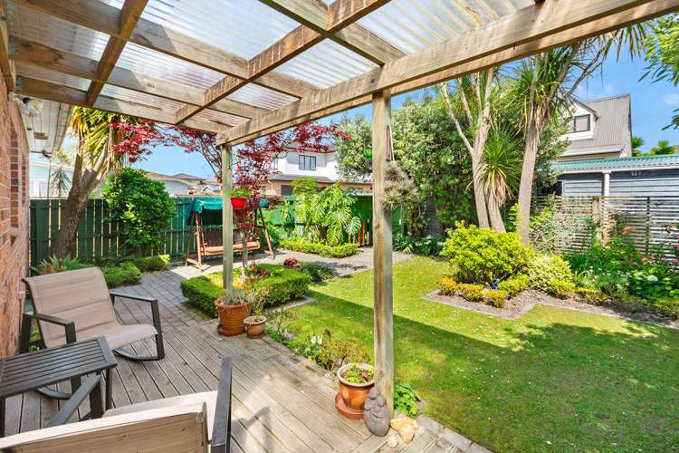 38 Wattle Street New Lynn_10