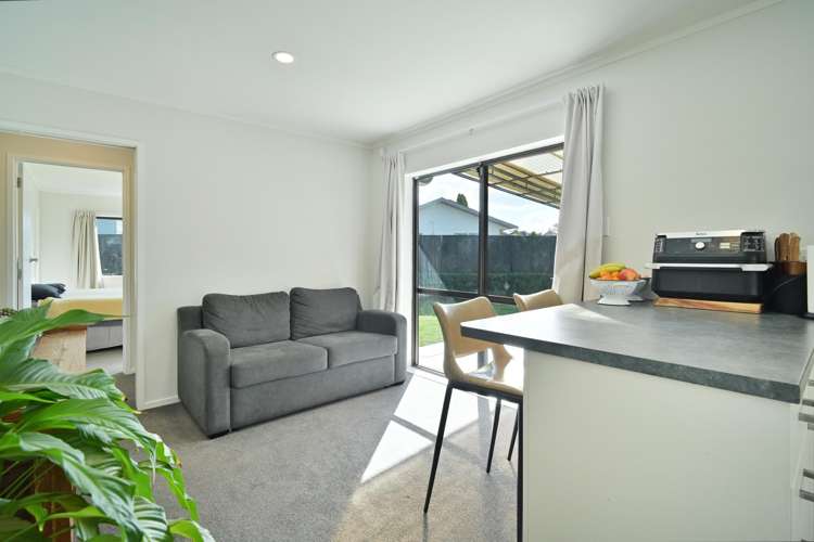 917 Collinge Road Mayfair_6