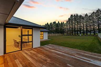 46 Memorial Crescent_1