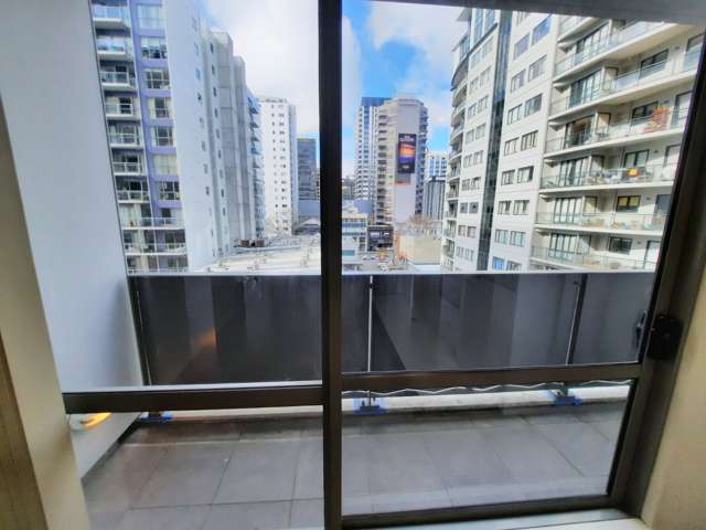 607/17 Vogel Lane Auckland Central_4