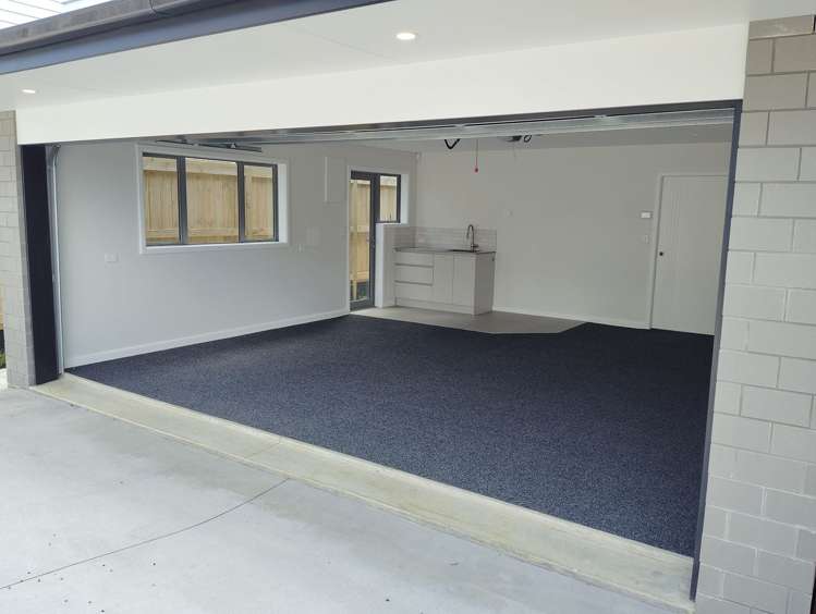34B Bradbury Road Botany Downs_4