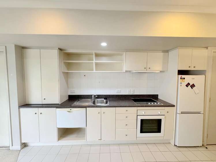 7h/1 Emily Place Auckland Central_4