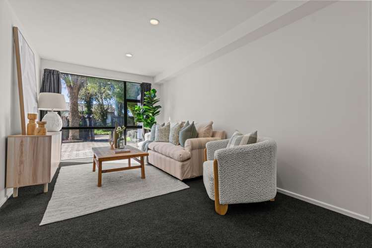 28 Hassals Lane Waltham_6