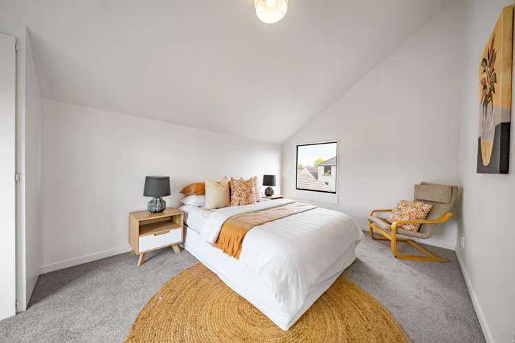 4/16 Derby Street Saint Albans_22