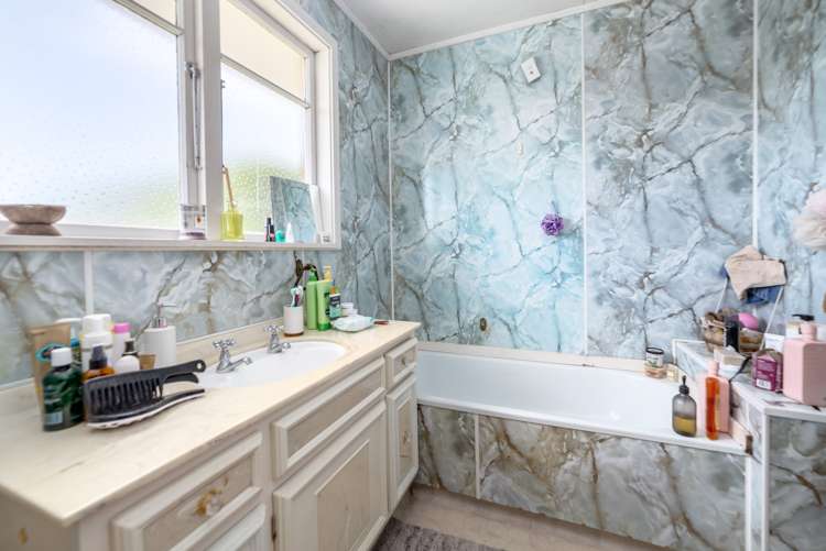 7 Fairbrother Street Carterton_19