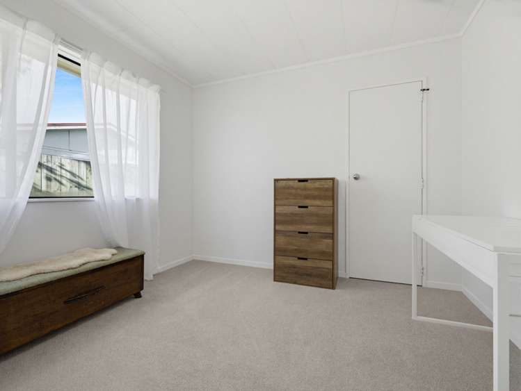 22 Westminster Drive Owhata_14
