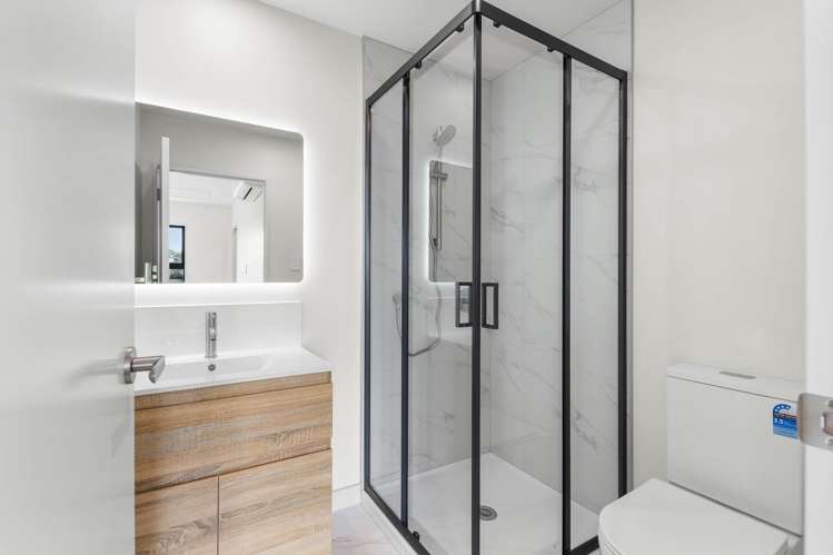 5/6 James Street Bayview_5