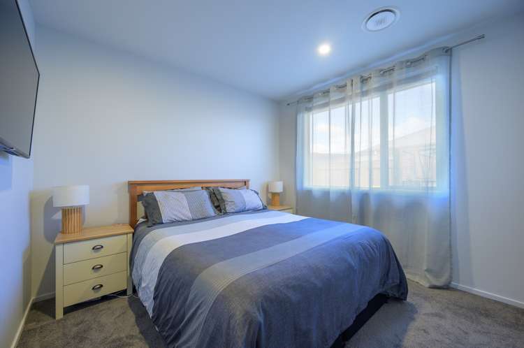 10 Woodley Road Richmond_11