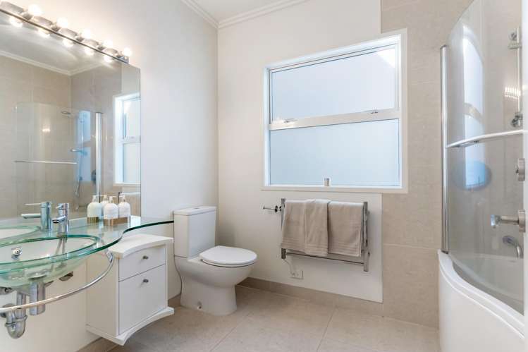 24 Kotanui Avenue Army Bay_41