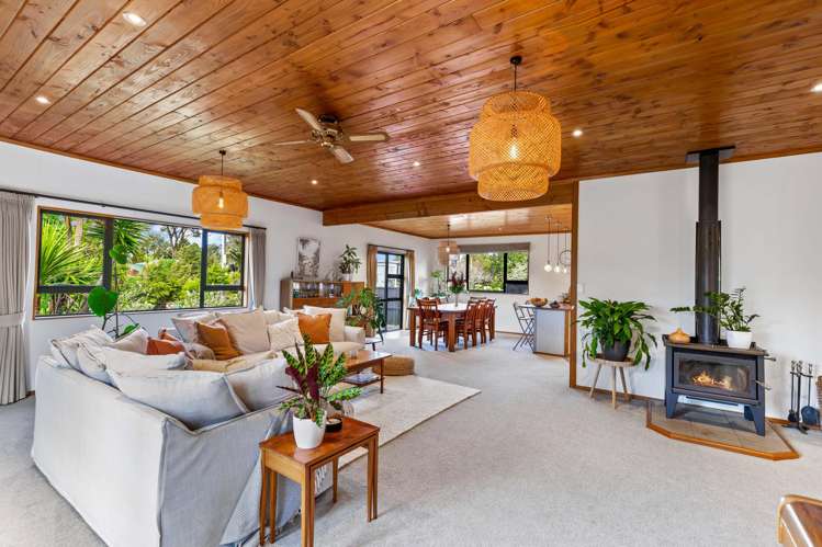 18 Awhiorangi Promenade Swanson_16