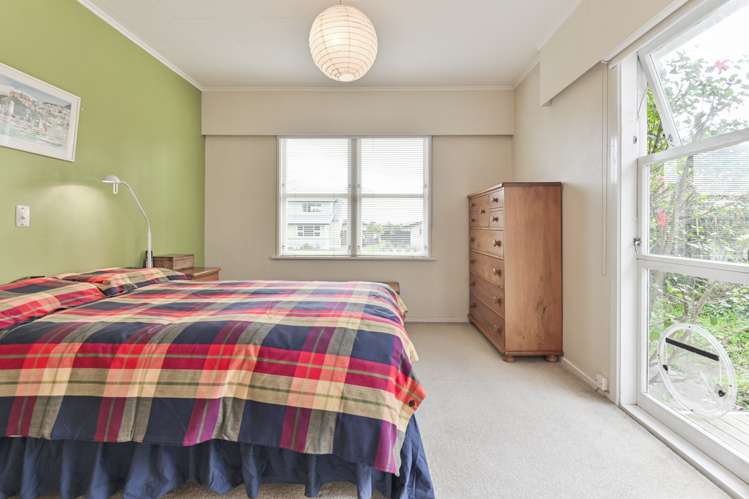 6 Carl Avenue Havelock North_12